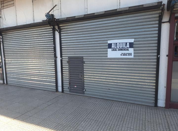 Local comercial · 240m² · 2 Ambientes