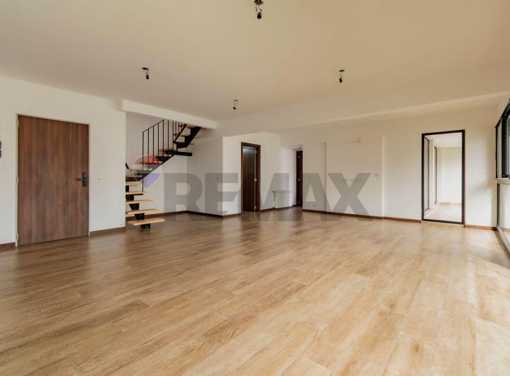 Departamento · 105m² · 5 Ambientes
