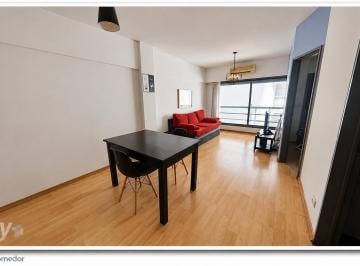 Departamento · 40m² · 2 Ambientes · Luminoso 2 Ambientes - Amoblado y Equipado - Azcuenaga y Juncal - Recoleta