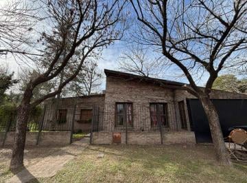 Casa de 5 ambientes, Roldán · Casa en Alquiler 2 Dorm. en Roldán