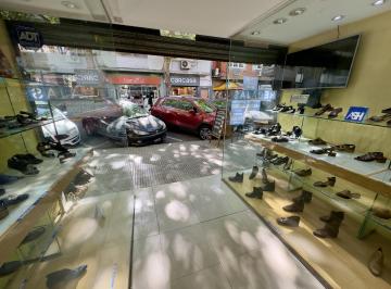 Local comercial · 115m² · Alquiler Local en Centro Comercial de San Isidro
