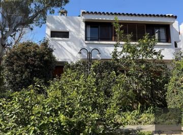 Casa · 60m² · 3 Ambientes · 1 Cochera · Casa en Alquiler 2 Dorm., Amueblada, en Tigre, Bungalows de Hacoaj - Alquiler en Pesos