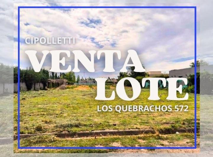 Terreno · 901m²