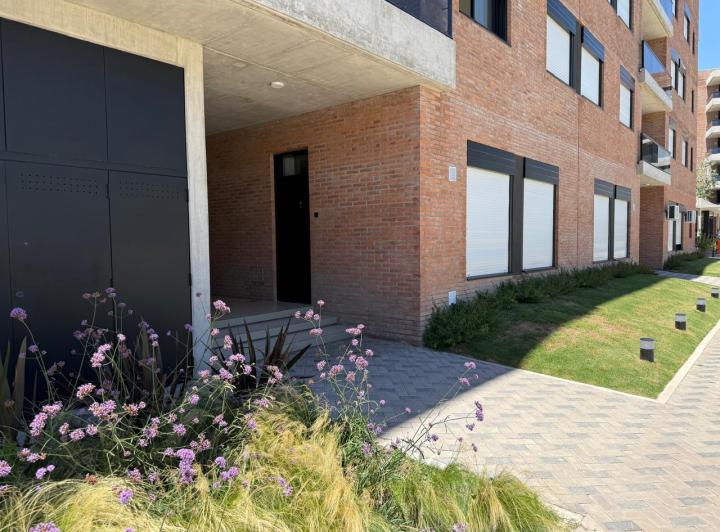 Departamento · 60m² · 2 Ambientes · 1 Cochera