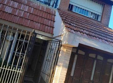 PH · 43m² · 2 Ambientes · Alquiler PH 2 Ambientes, Lomas de Zamora