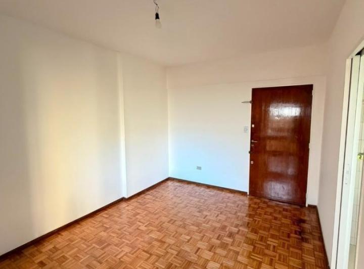 Departamento · 50m² · 3 Ambientes · 1 Cochera