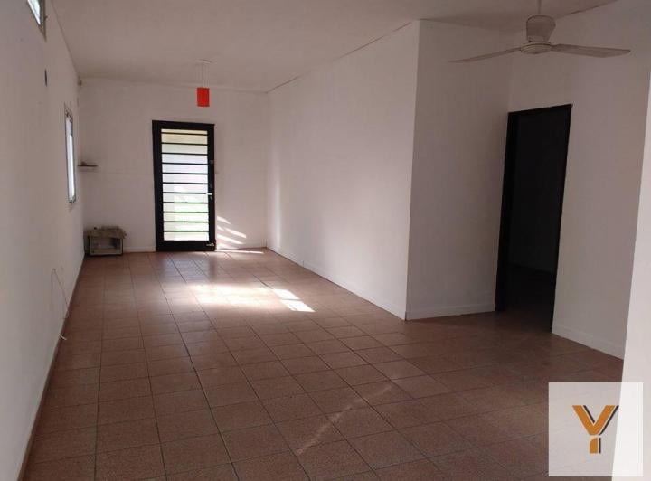 Casa · 60m² · 3 Ambientes · 2 Cocheras