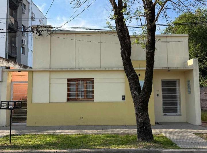Casa · 146m² · 6 Ambientes