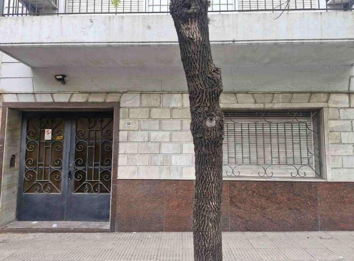 Casa · 278m² · 6 Ambientes · 1 Cochera