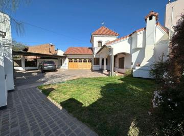 Casa de 1 ambiente, Córdoba · Casa en Alquiler Barrio Villa Belgrano. Apto Uso Comercial