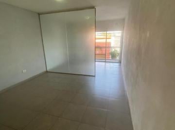 Departamento · 30m² · 1 Ambiente · 1 Cochera · Monoambiente en Alquiler en 25 de Mayo 180
