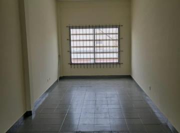 Depósito · 80m² · 1 Ambiente · Depósito en Alquiler - Flores