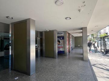 Local comercial , Floresta · Alquilo Amplio Local Comercial Sobre Av Rivadavia - Floresta