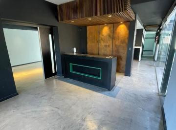 Oficina comercial · 135m² · 6 Ambientes · Alquiler Oficina en Urca
