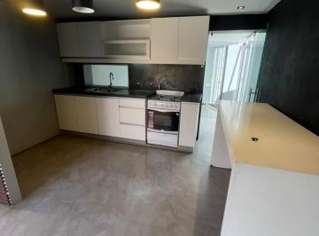 Oficina comercial · 135m² · 6 Ambientes · Alquiler Oficina en Urca