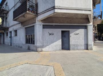 Local comercial · 288m² · 5 Ambientes · Local en Esquina con Doble Entrada