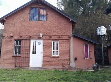 Casa · 50m² · 2 Ambientes · 1 Cochera · Casa en Virgen Misionera