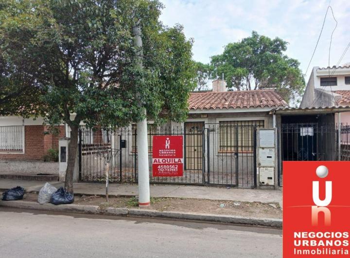 Casa · 100m² · 7 Ambientes