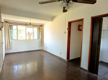 Departamento · 48m² · 3 Ambientes · Alquiler Apartamento Buceo 2 Dorm.!