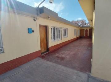 Departamento · 70m² · 3 Ambientes · 1 Cochera · Departamento Planta Baja