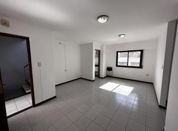 Departamento · 60m² · 4 Ambientes · Departamento - Pichincha
