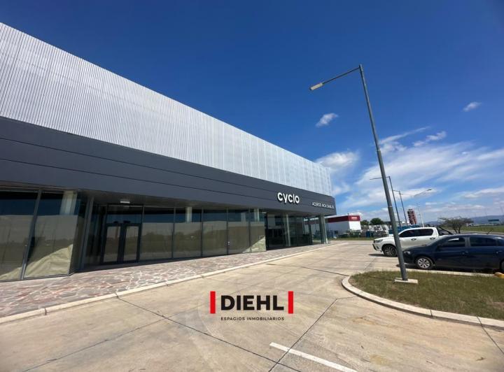 Local comercial · 982m² · 1 Ambiente · 3 Cocheras