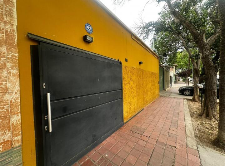 Casa · 6 Ambientes · 1 Cochera