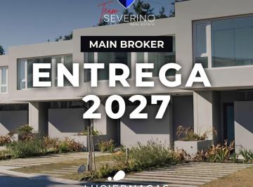 Casa · 142m² · 5 Ambientes · 2 Cocheras · Townhouse en Venta en Luciérnagas 5 Ambientes