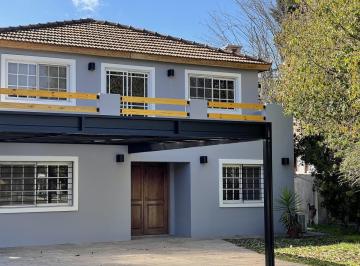 Casa · 230m² · 5 Ambientes · 2 Cocheras · Casa - Maschwitz Club