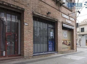 Local comercial · 19m² · 1 Ambiente · En Alquiler Local a La Calle con 3 m de Frente.