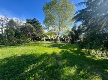 Terreno · 1800m² · Lote 1.800 m² (30x60) a 4 Cuadras del Nuevo Shopping – Zona Mixta – 16 E/ 517 y 520