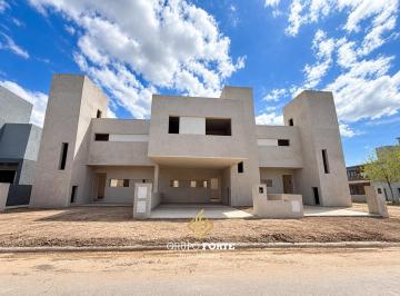 PH · 103m² · 3 Ambientes · 1 Cochera · Duplex en Venta Docta. Mejor Ubicación