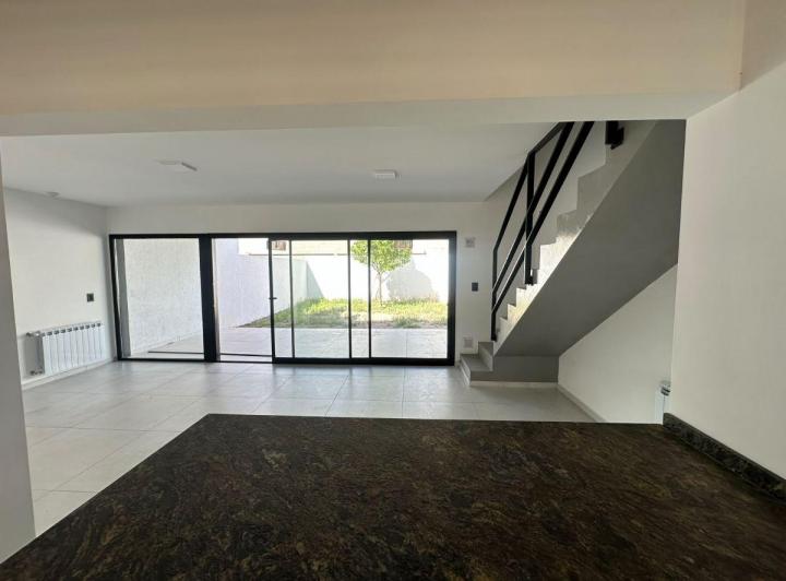 PH · 110m² · 7 Ambientes · 2 Cocheras