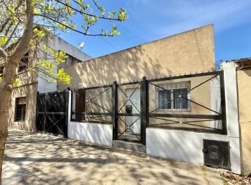 Casa de 5 ambientes, Morón · Chalet 5 Ambientes + Departamento | Haedo Sur, Venta.