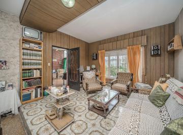 Casa · 96m² · 3 Ambientes · 1 Cochera · Venta Casa 3amb Lote Propio Loma Hermosa Permuta