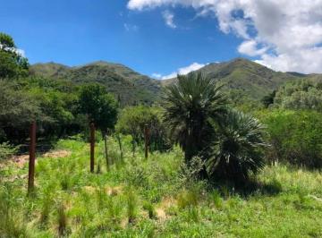 Terreno · 627m² · Lote en Venta en Los Cocos Centro Excelente Vistas