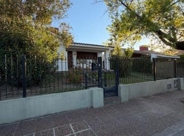 Casa de 6 ambientes, Villa Carlos Paz · Casa de 2 Dorm. en Alquiler Villa Carlos Paz