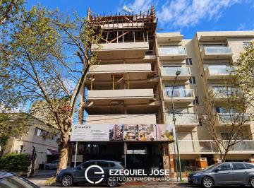 Departamento · 60m² · 2 Ambientes · 1 Cochera · Venta - Departamento 2 Ambientes con Balcón | Shopping Aldrey