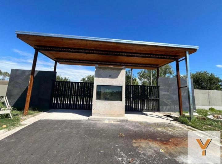 Terreno · 637m²