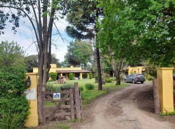 Quinta vacacional · 290m² · 5 Ambientes · 3 Cocheras · Alquiler Tempirario de Quinta "La peregrina"Areco