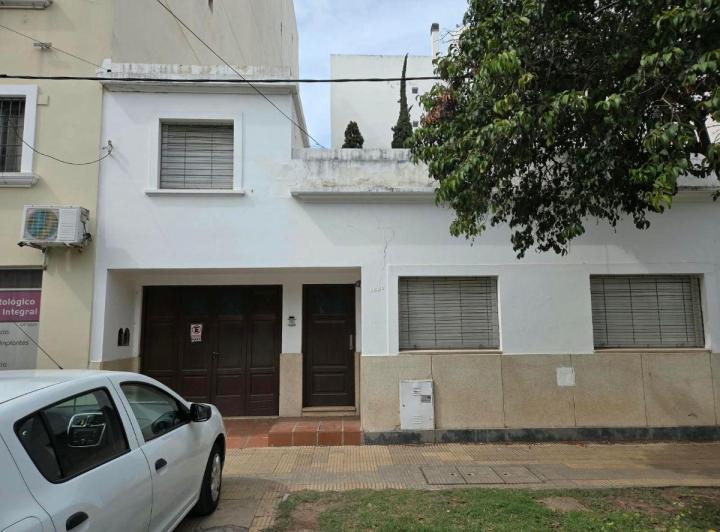 Casa · 250m² · 1 Ambiente