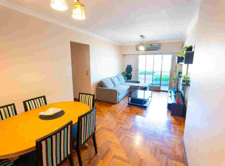 Departamento · 75m² · 4 Ambientes · 1 Cochera