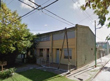 Casa · 88m² · 4 Ambientes · 1 Cochera · Duplex en Venta 2 Dorm. Patio Garage