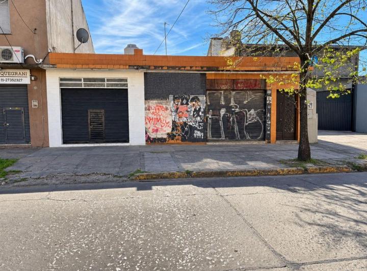 Local comercial · 200m²