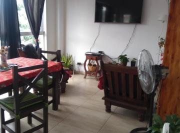 Departamento · 40m² · 2 Ambientes · Departamento en Venta - 1 Dormitorio 1 Baño - 42 m² - Ciudad Evita