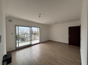 Departamento · 47m² · 2 Ambientes · Royo Inmobliaria Alquila Excelente Departamento con Balcón Ideal Casa de Gobierno