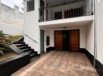 Casa de 6 ambientes, Córdoba · Casa Recien Renovada en Quebrada de Las Rosas