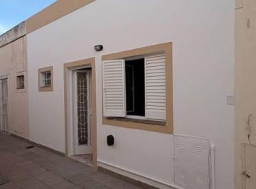 Departamento de 2 ambientes, Bahía Blanca · Departamento Interno en Villa Mitre.