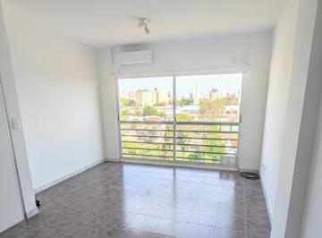 Departamento · 32m² · 1 Ambiente · Amplio Monoambiente con A/a en Caseros en Alquiler