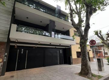 Departamento de 4 ambientes, Villa Luro · Villa Luro. Pola 900 Triplex/ph 4 Amb. 2 Cocheras Balcon y Patio
